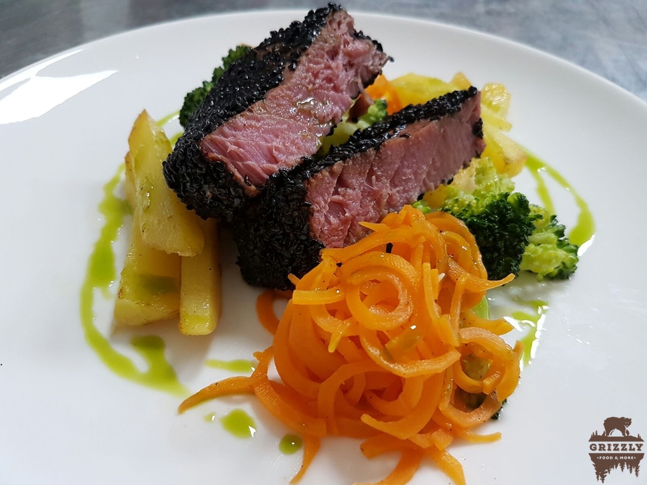 restaurant-grizzly-03@2x